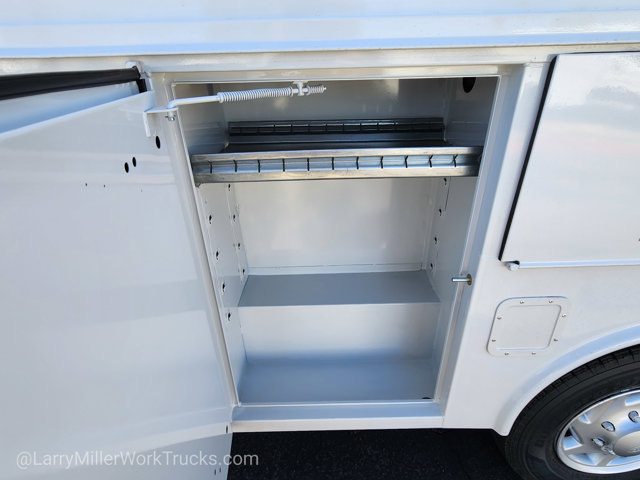New 2025 Ford E-350 - photo 8