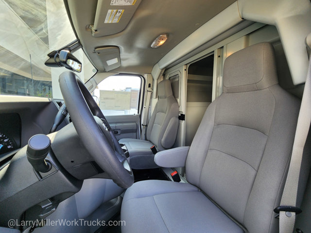 New 2026 Ford E-350 - photo 35