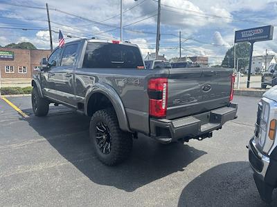 New 2024 Ford F-250 Lariat Crew Cab 4WD Pickup for sale #243346 - photo 2