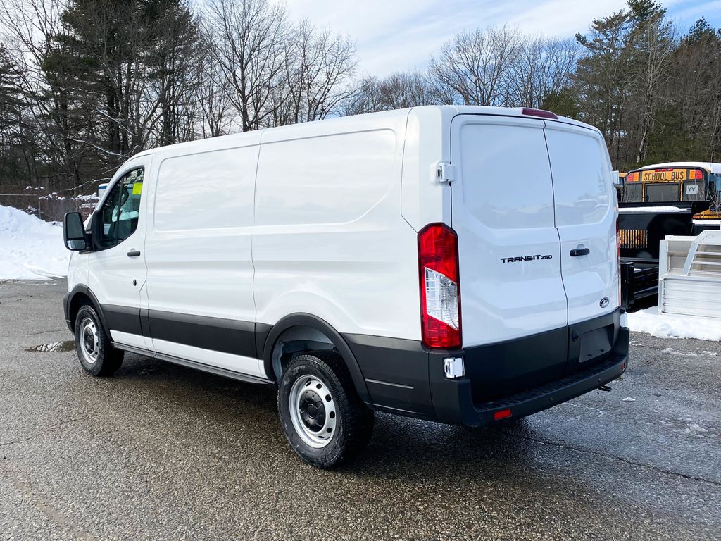 New 2026 Ford Transit 250 - photo 9