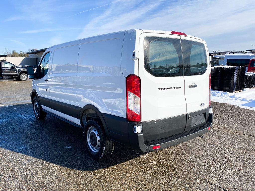 New 2026 Ford Transit 250 - photo 6