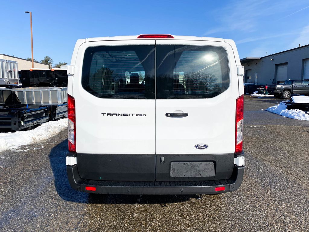 New 2026 Ford Transit 250 - photo 7