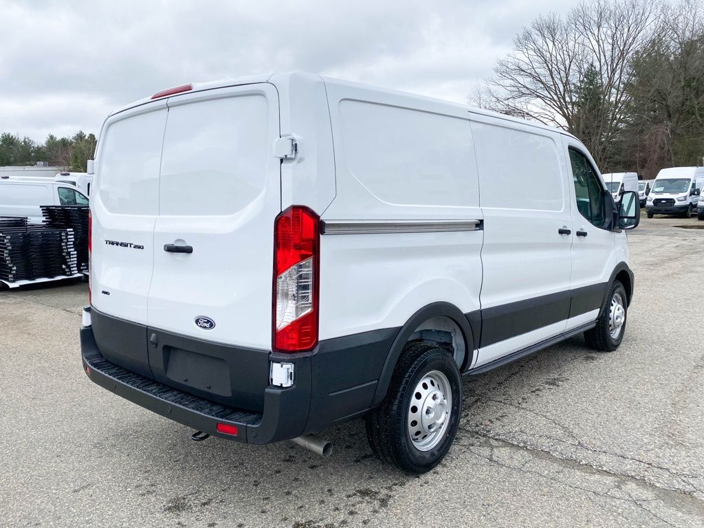 New 2026 Ford Transit 250 - photo 6