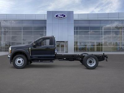 New 2026 Ford F-600 - photo 1