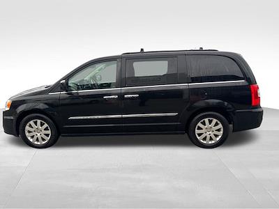 Used 2015 Chrysler Town and Country Touring Minivan for sale #X260204149T1 - photo 2
