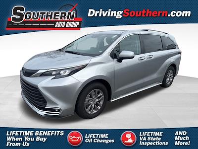 Used 2024 Toyota Sienna XLE Minivan for sale #XP10921 - photo 1