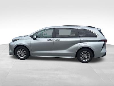 Used 2024 Toyota Sienna XLE Minivan for sale #XP10921 - photo 2