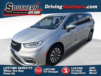 Used 2023 Chrysler Pacifica Touring L Minivan for sale #XP10950 - photo 1