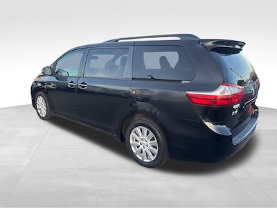 Used 2017 Toyota Sienna XLE Minivan for sale #XX10881 - photo 2