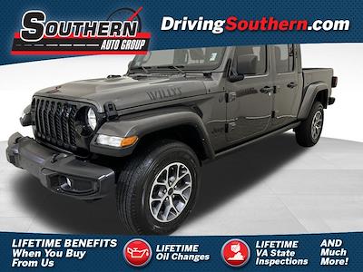 Used 2022 Jeep Gladiator - photo 1