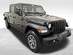 2022 Jeep Gladiator Crew Cab 4WD Pickup for sale #JX10762 - photo 16