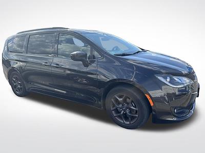 2018 Chrysler Pacifica FWD Minivan for sale #J260731536T1 - photo 2