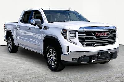 Used 2025 GMC Sierra 1500 - photo 1