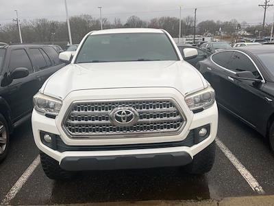 Used 2016 Toyota Tacoma - photo 1