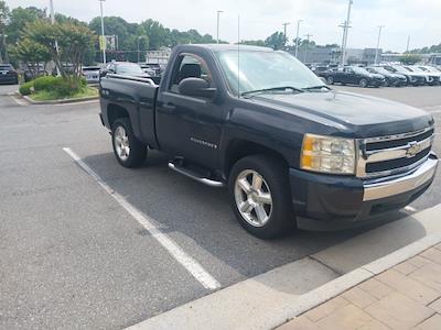 2007 Chevrolet Silverado 1500 Regular Cab 4x4 Pickup for sale #PL63828A - photo 1
