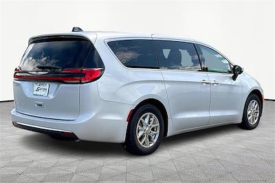 Used 2023 Chrysler Pacifica Touring L Minivan for sale #SV24919 - photo 2