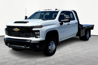 New 2025 Chevrolet Silverado 3500 Work Truck Crew Cab 4x4 Flatbed Truck for sale #T10448 - photo 1