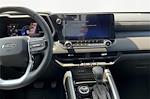 2025 Chevrolet Colorado Crew Cab 4x4 Pickup for sale #T10472 - photo 8