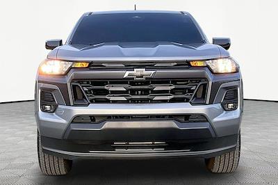 Used 2024 Chevrolet Colorado - photo 1