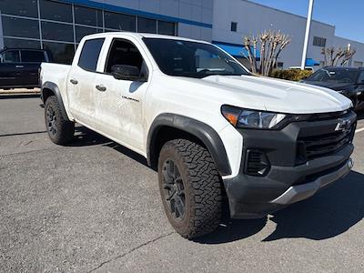 Used 2024 Chevrolet Colorado - photo 1