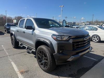 Used 2024 Chevrolet Colorado - photo 1