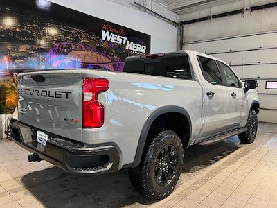 Used 2025 Chevrolet Silverado 1500 - photo 1