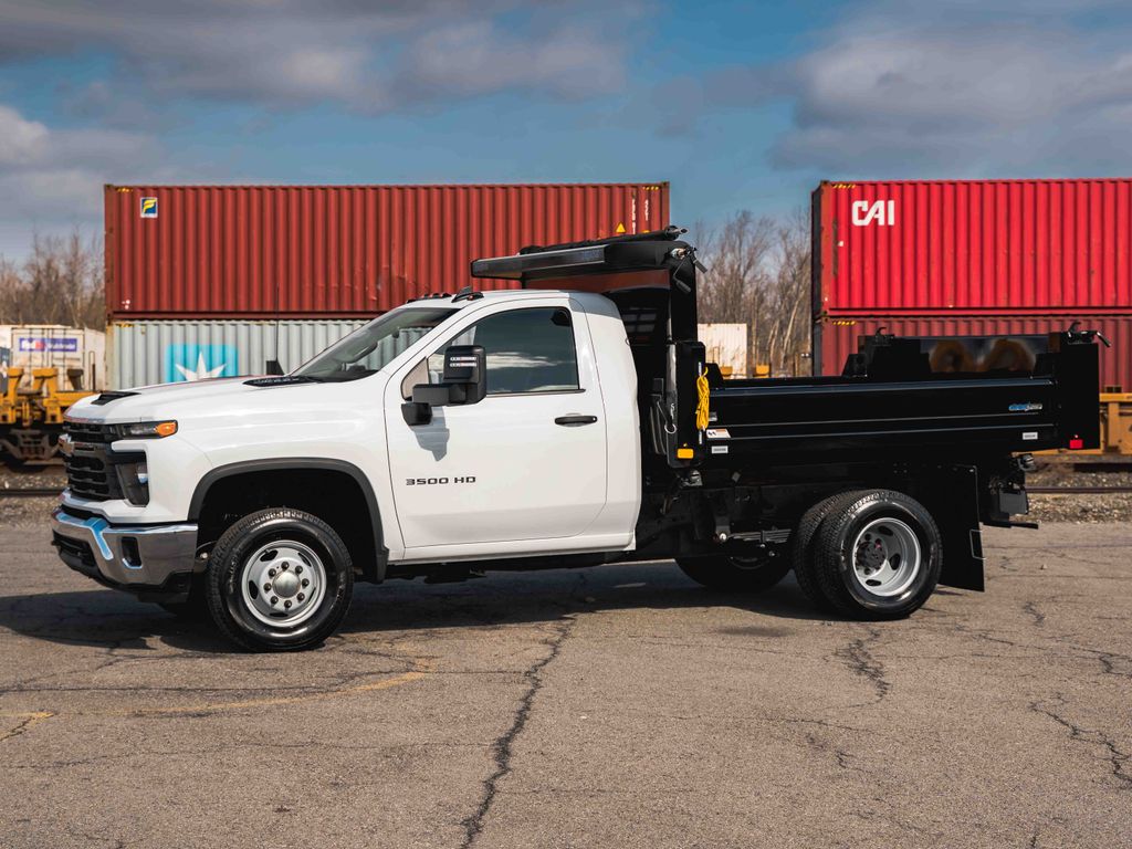 New 2026 Chevrolet Silverado 3500 - photo 7