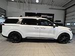 Used 2024 Kia Carnival SX Minivan for sale #CW25L1209A - photo 10