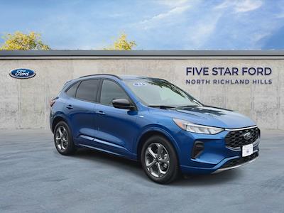 Used 2023 Ford Escape - photo 1