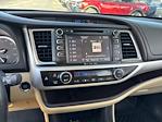 2019 Toyota Highlander 4x2 SUV for sale #LEW42841A - photo 22