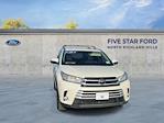 2019 Toyota Highlander 4x2 SUV for sale #LEW42841A - photo 4