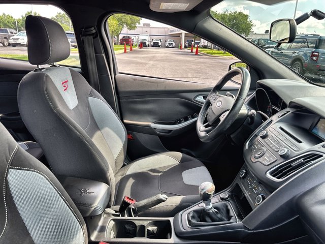 Used 2015 Ford Focus - photo 14