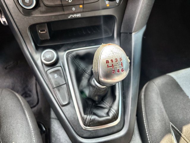 Used 2015 Ford Focus - photo 24