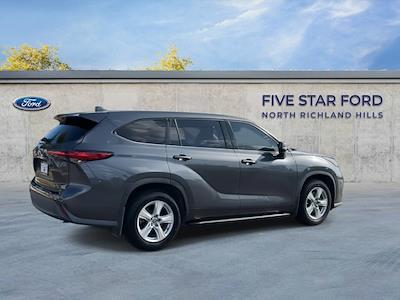 2020 Toyota Highlander 4x2 SUV for sale #SEA13417A - photo 2