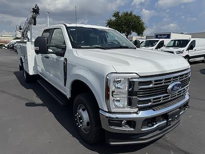 2025 Ford F-350 Crew Cab DRW 4x4 Dealers Truck Equipment Crane Body