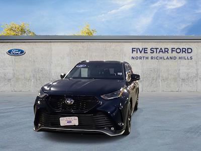 Used 2021 Toyota Highlander XSE for sale #SGC91244A - photo 2