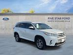 2019 Toyota Highlander FWD SUV for sale #SWG27489B - photo 1