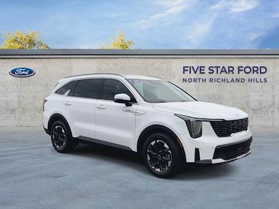 Used 2025 Kia Sorento - photo 1