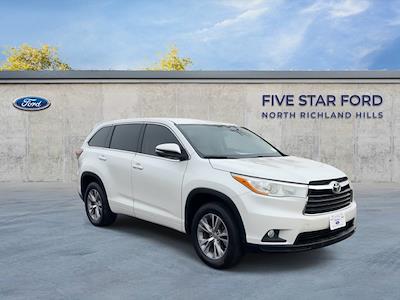 Used 2014 Toyota Highlander LE for sale #TRA03428A - photo 1