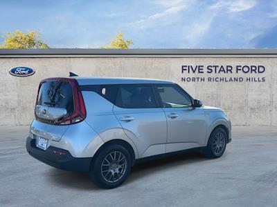 Used 2021 Kia Soul - photo 1