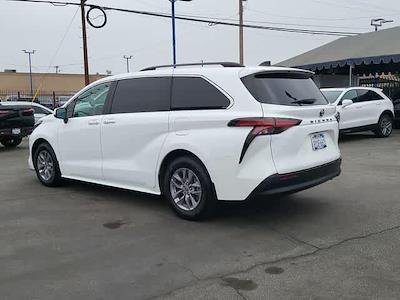 2022 Toyota Sienna FWD Minivan for sale #10979 - photo 2