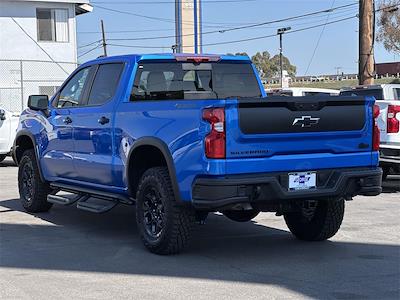 2025 Chevrolet Silverado 1500 Crew Cab 4x4 Pickup for sale #251280 - photo 2