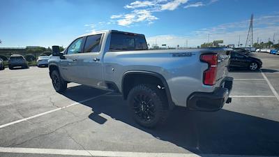 New 2026 Chevrolet Silverado 2500 LTZ Crew Cab for sale #260362 - photo 2
