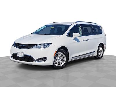 Used 2020 Chrysler Pacifica Touring L Minivan for sale #P11783 - photo 1