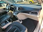 Used 2020 Chrysler Pacifica Touring L Minivan for sale #P11783 - photo 21