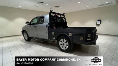 Used 2011 Toyota Tundra SR5 Double Cab 4x4 Flatbed Truck for sale #51274 - photo 2