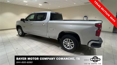 2022 Chevrolet Silverado 1500 Crew Cab 4x4, Pickup for sale #53773 - photo 2