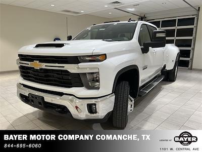 2025 Chevrolet Silverado 3500 Crew Cab 4x4 Pickup for sale #54491 - photo 1