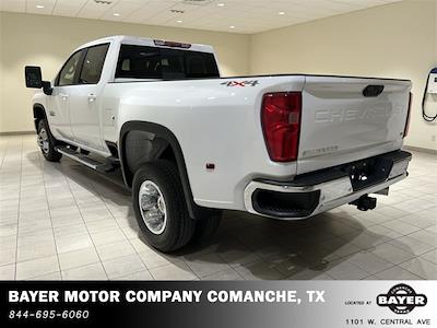 2025 Chevrolet Silverado 3500 Crew Cab 4x4 Pickup for sale #54491 - photo 2