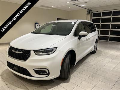 Used 2023 Chrysler Pacifica Touring L Minivan for sale #55295 - photo 1